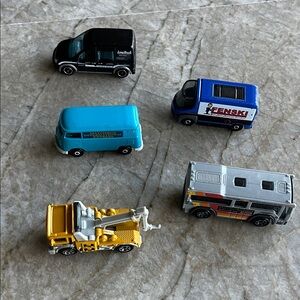 Matchbox truck/van 5 vehicle set